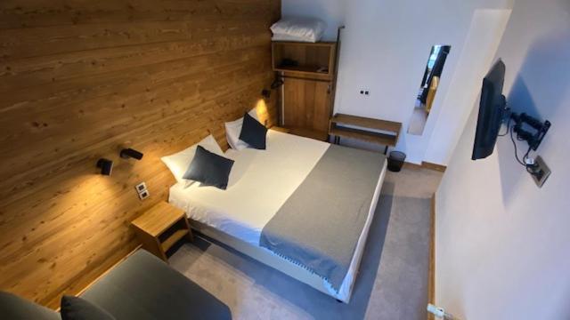 Standard double or twin room with sofa bed